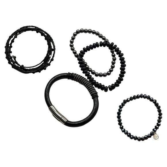 Black Beaded Bracelet Set Mixed Media Stretch Faux Leather Layered - Picture 6 of 7